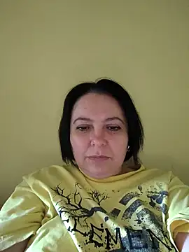 EmmaEmmy40 online show from 14, 5, 2026