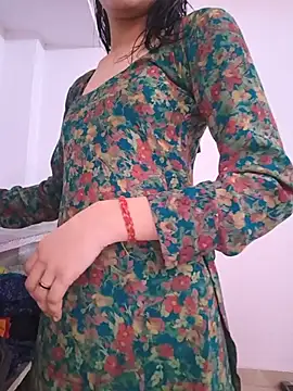 Snapshot of zoya_baby_ chatting on 15, 7, 2026 zoya baby online show from 15, 7, 2026