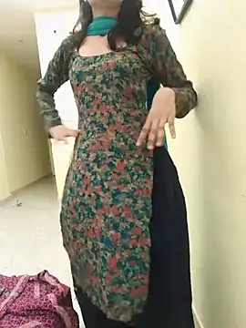 Snapshot of zoya_baby_ chatting on 31, 7, 2026 zoya baby online show from 31, 7, 2026