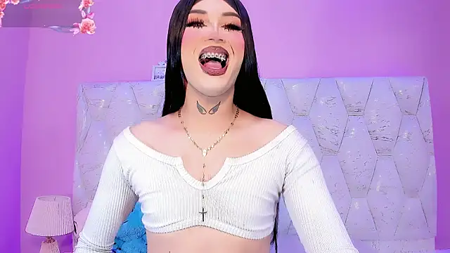 Lexxy Mattell online show from 19, 6, 2026