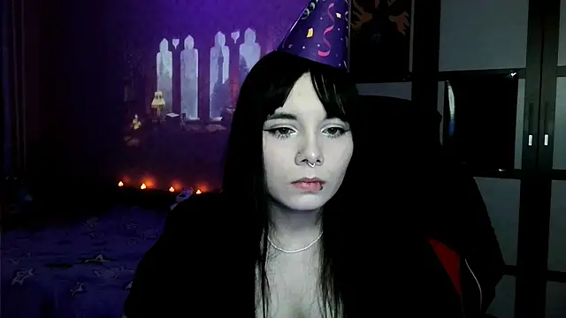 gothicq online show from 2, 6, 2026