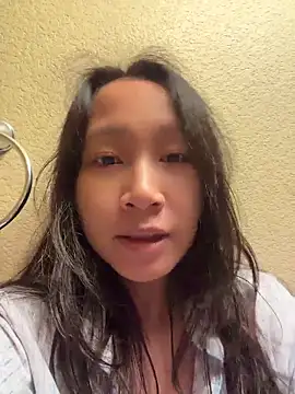 petiteTai online show from 3, 6, 2026