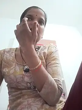 Snapshot of Student_garl_1 chatting on 3, 7, 2026 Student garl 1 online show from 3, 7, 2026