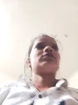 Snapshot of Student_garl_1 chatting on 5, 7, 2026 Student garl 1 online show from 5, 7, 2026