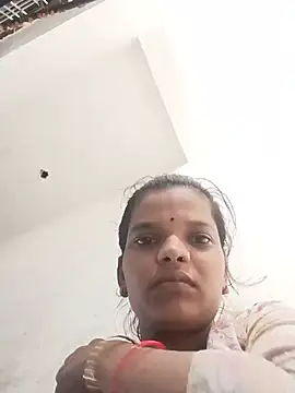 Snapshot of Student_garl_1 chatting on 10, 7, 2026 Student garl 1 online show from 10, 7, 2026