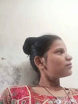 Snapshot of Student_garl_1 chatting on 18, 7, 2026 Student garl 1 online show from 18, 7, 2026
