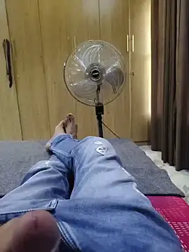 Snapshot of santhoshkannadaboy chatting on 22, 5, 2026 santhoshkannadaboy online show from 22, 5, 2026