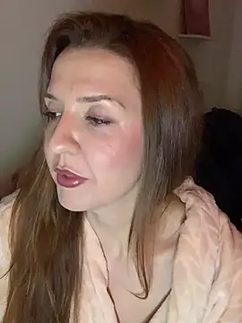 Snapshot of therealgingerr chatting on 6, 6, 2026 therealgingerr online show from 6, 6, 2026