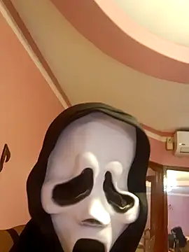 Snapshot of La-ghost chatting on 3, 5, 2026 La-ghost online show from 3, 5, 2026