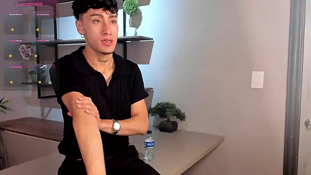 Snapshot of Spencerwhite_ chatting on 6, 6, 2026 Spencerwhite online show from 6, 6, 2026