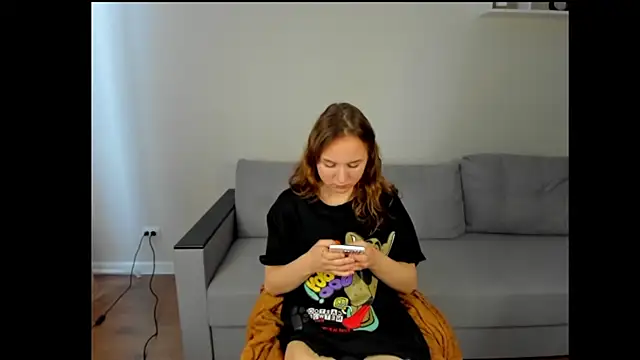 Vicki Milles online show from 18, 5, 2026