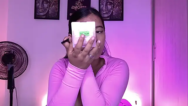 Snapshot of Raven_stonee01 chatting on 12, 7, 2026 Raven stonee01 online show from 12, 7, 2026