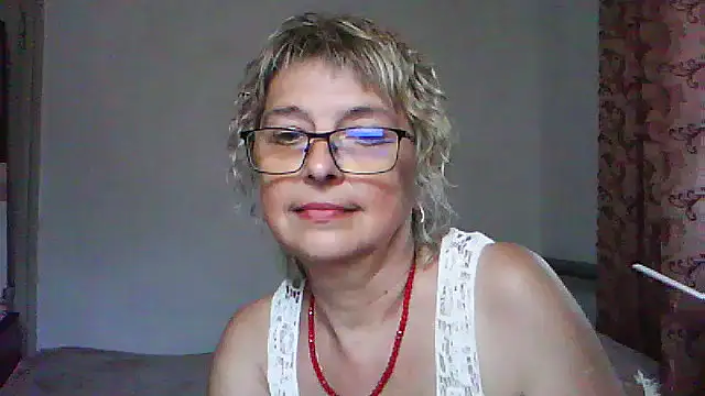 ElizabethGorden online show from 30, 6, 2026
