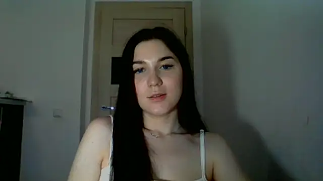 Katiee Foxi online show from 15, 6, 2026