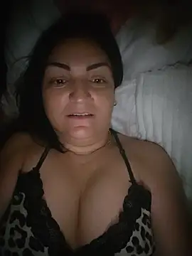 Snapshot of LunaMoonlira chatting on 19, 5, 2026 LunaMoonlira online show from 19, 5, 2026