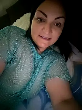 Snapshot of LunaMoonlira chatting on 28, 5, 2026 LunaMoonlira online show from 28, 5, 2026