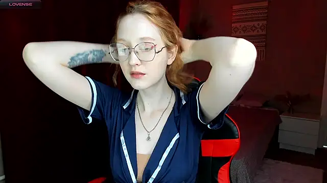 LunaTerry online show from 4, 6, 2026