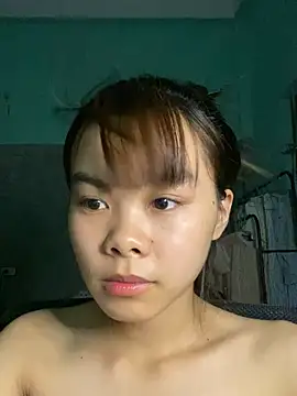 Snapshot of Cry_sexy chatting on 27, 5, 2026 Cry sexy online show from 27, 5, 2026