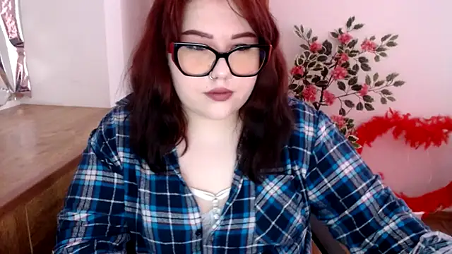 KarolinasHot online show from 10, 6, 2026