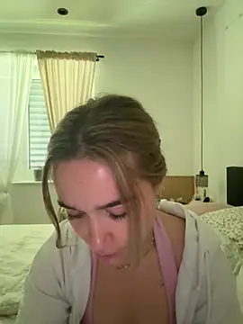 LillyStarr online show from 23, 6, 2026