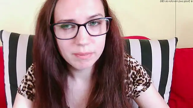 EmilyHotAngel online show from 2, 6, 2026