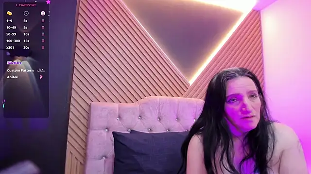 Snapshot of CloeMature chatting on 31, 5, 2026 CloeMature online show from 31, 5, 2026