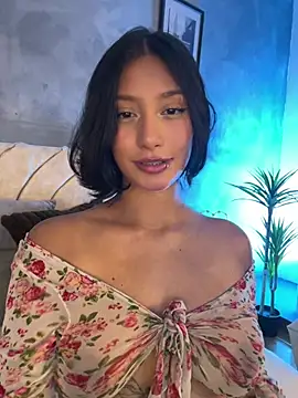 yazmin rouse  online show from 23, 7, 2026