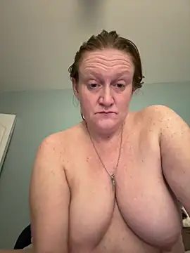 Kellilyn10 online show from 18, 5, 2026