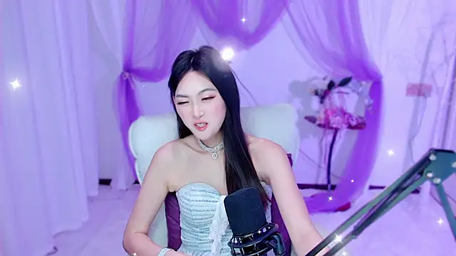 Snapshot of Tili_Lucky chatting on 13, 5, 2026 Tili Lucky online show from 13, 5, 2026