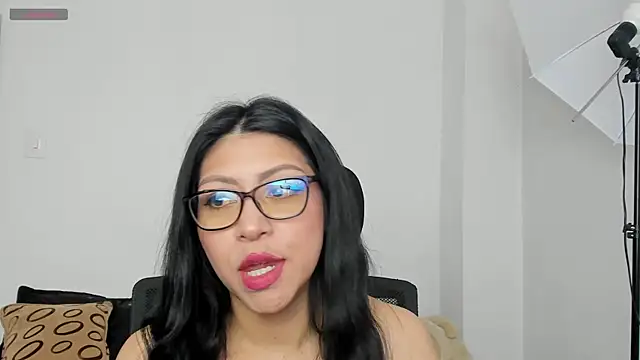 GoddessValentinaX online show from 2, 8, 2026