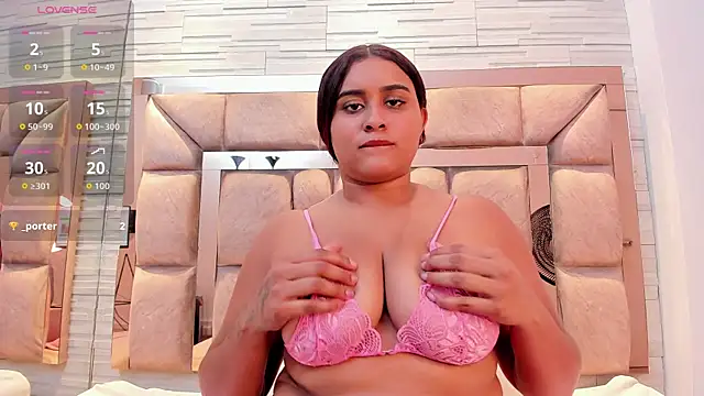 Snapshot of summer_lanne chatting on 12, 5, 2026 summer lanne online show from 12, 5, 2026