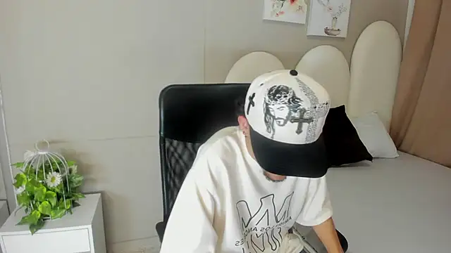 Snapshot of jake_miller__ chatting on 8, 5, 2026 jake miller online show from 8, 5, 2026