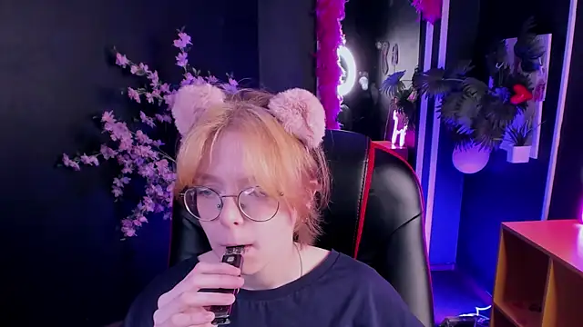 FoxxyyPolly online show from 24, 5, 2026