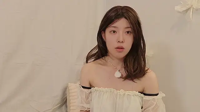 Snapshot of sakura-ch- chatting on 11, 7, 2026 sakura-ch- online show from 11, 7, 2026