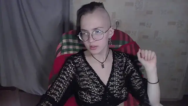 Alessa Kiss online show from 10, 6, 2026