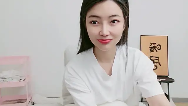 woxiangjinjin030 online show from 14, 5, 2026