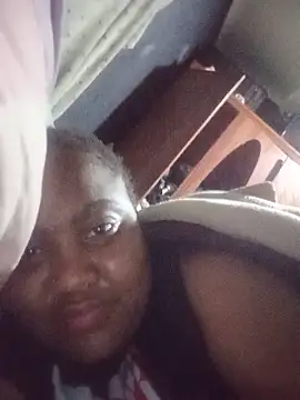 ChubbyMidgetxxx19 online show from 19, 6, 2026