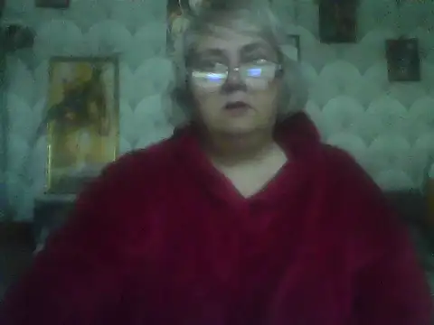 Snapshot of MarinaFarina53 chatting on 17, 5, 2026 MarinaFarina53 online show from 17, 5, 2026