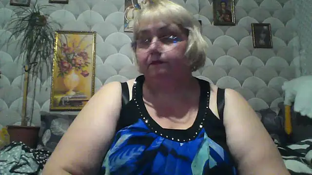 Snapshot of MarinaFarina53 chatting on 30, 5, 2026 MarinaFarina53 online show from 30, 5, 2026