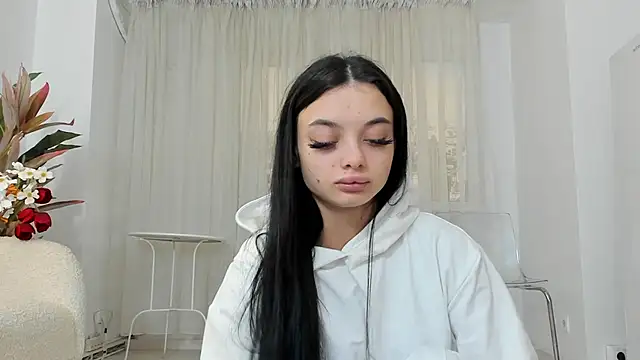 Snapshot of RachellRavee chatting on 10, 5, 2026 RachellRavee online show from 10, 5, 2026