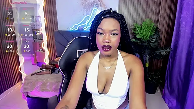 CRISTALBROKE TAY online show from 13, 6, 2026