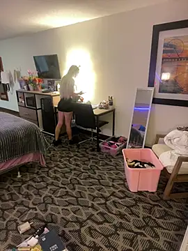 blonDDbombsheLL99 online show from 5, 6, 2026