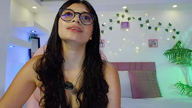 isabel space online show from 25, 6, 2026