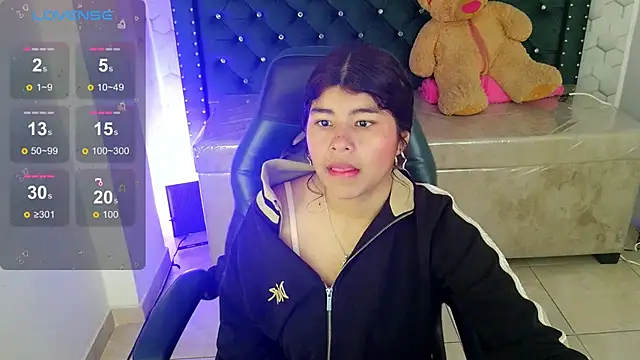 Mia kittie m online show from 12, 5, 2026