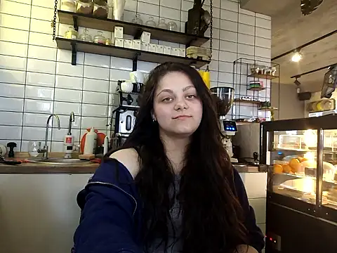 Molli lii online show from 11, 5, 2026