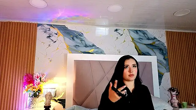 MiiaRousse  online show from 11, 6, 2026