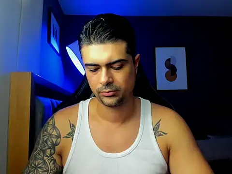 Snapshot of ZEI-001 chatting on 12, 5, 2026 ZEI-001 online show from 12, 5, 2026