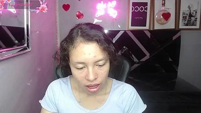 Snapshot of karim_v_v chatting on 14, 5, 2026 karim v v online show from 14, 5, 2026