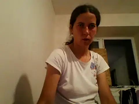 Snapshot of DanicaFey chatting on 2, 7, 2026 DanicaFey online show from 2, 7, 2026
