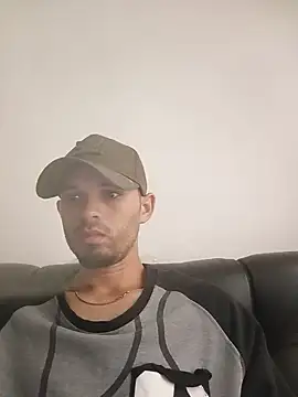 Snapshot of mikebig17 chatting on 4, 6, 2026 mikebig17 online show from 4, 6, 2026